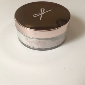 Ciate Everyday Vacay Coconut setting powder